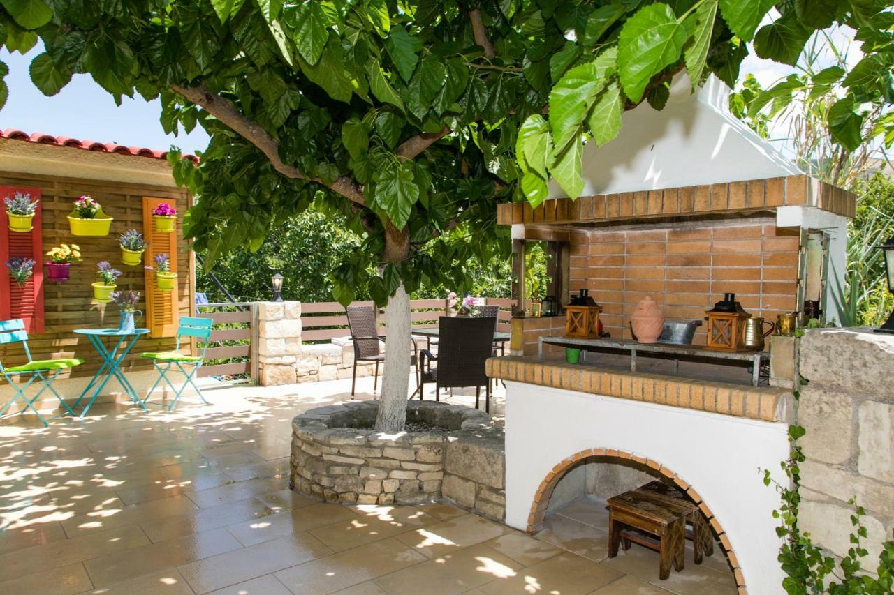Irini΄S House Villa Alonai Exterior photo